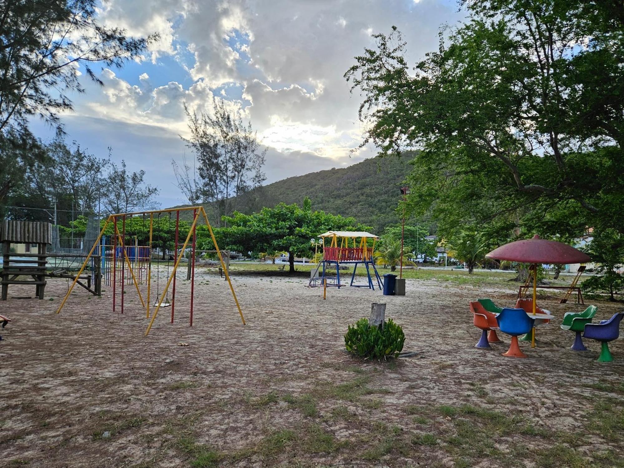 Condominio Cabo Frio Exterior photo